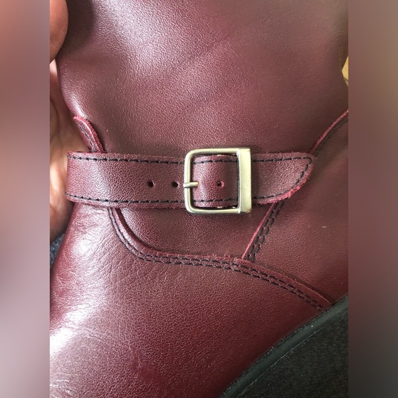 ***Canadian** Martino Burgundy tall boots with lace up calves and wedge heel - Picture 4 of 11